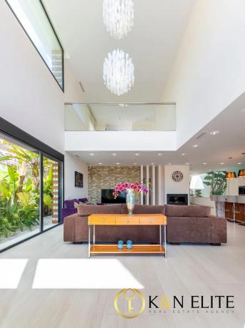 Casa independiente en calle de les Revoltes