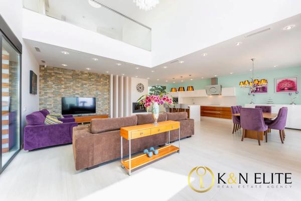 Casa independiente en calle de les Revoltes