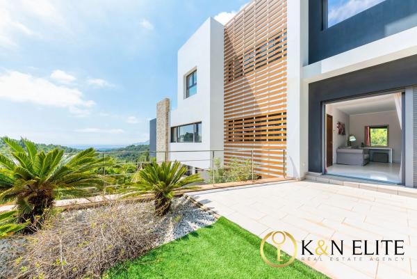 Casa independiente en calle de les Revoltes