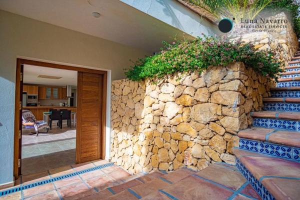 Casa independiente en calle Costa Azul