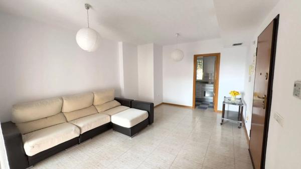 Piso en calle Gregal