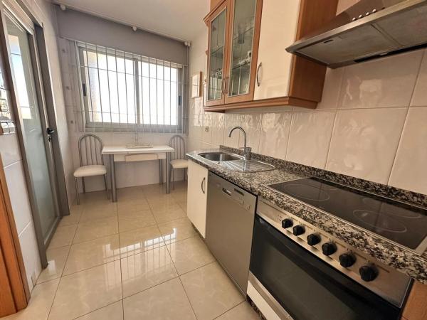 Piso en avenida Rosa dels Vents