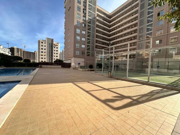 Piso en avenida Rosa dels Vents