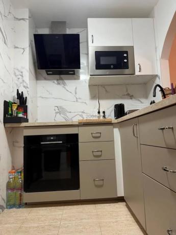 Piso en avenida Tellerola