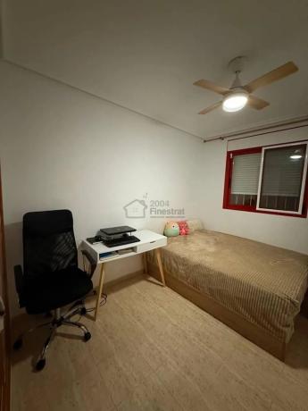 Piso en avenida Tellerola