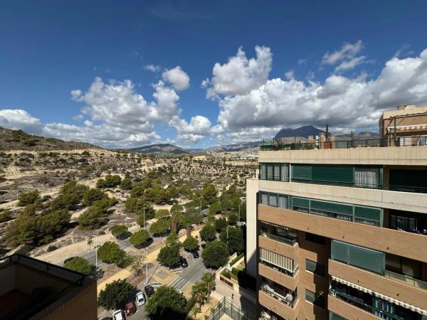 Ático en avenida Mestral