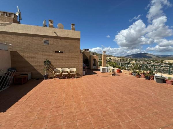 Ático en avenida Mestral