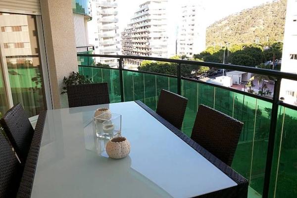 Piso en avenida Mestral, 5