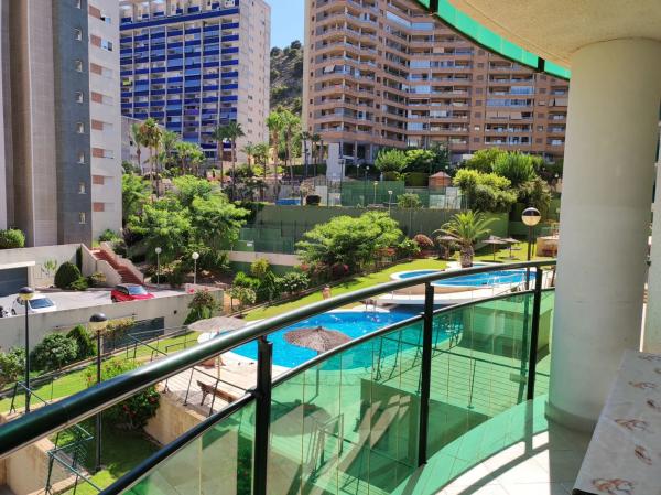 Piso en avenida Mestral, 5