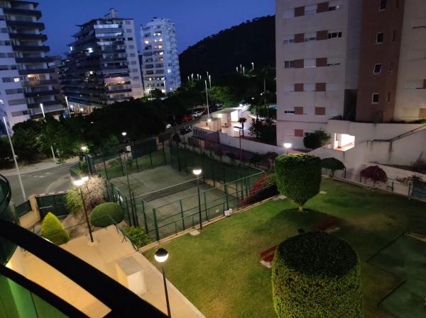 Piso en avenida Mestral, 5