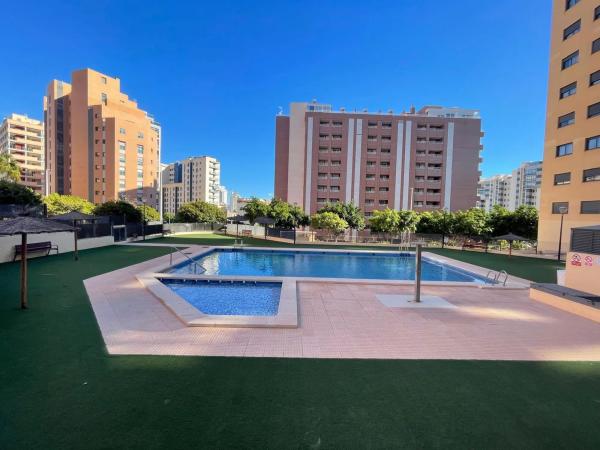 Piso en avenida Mestral, 6