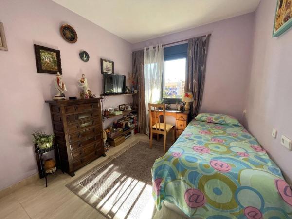 Piso en avenida Mestral, 6