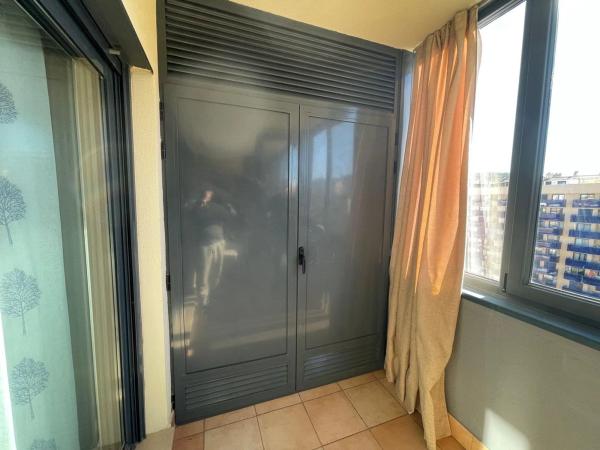 Piso en avenida Mestral, 6