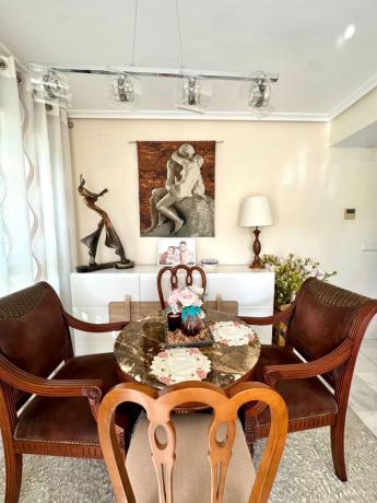 Piso en Barrio Las Azaleas - Alkadir