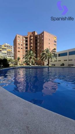 Piso en avenida Marina Baixa