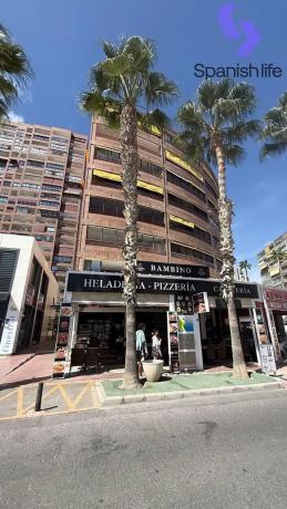 Piso en avenida Marina Baixa