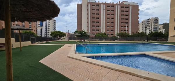 Piso en avenida Mestral