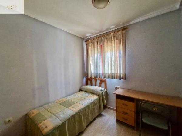 Piso en calle Baladre