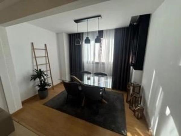 Piso en calle Llebeig, 6