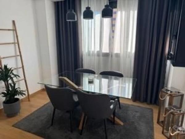 Piso en calle Llebeig, 6