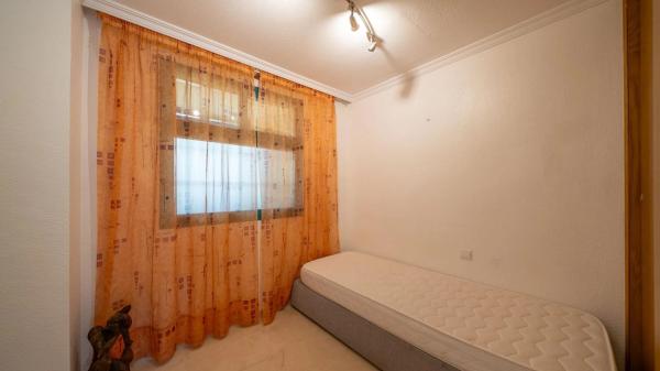 Piso en calle Terral, 20