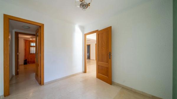 Piso en calle Terral, 20