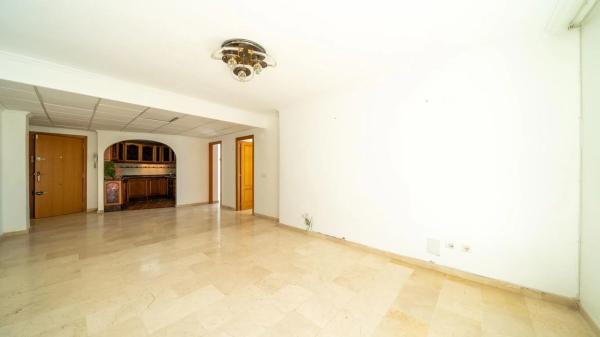 Piso en calle Terral, 20