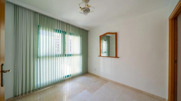 Piso en calle Terral, 20