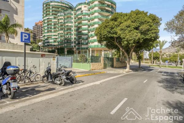 Ático en avenida Mestral