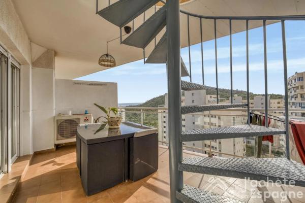 Ático en avenida Mestral