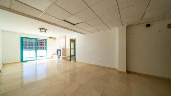 Piso en calle Terral, 20