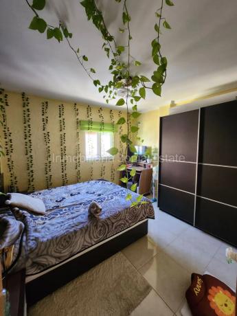 Piso en plaza de la Comunidad