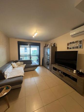 Piso en calle Benimantell, 1