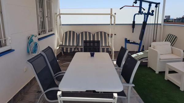 Ático en Barrio Bulevar - Puerta Mítica