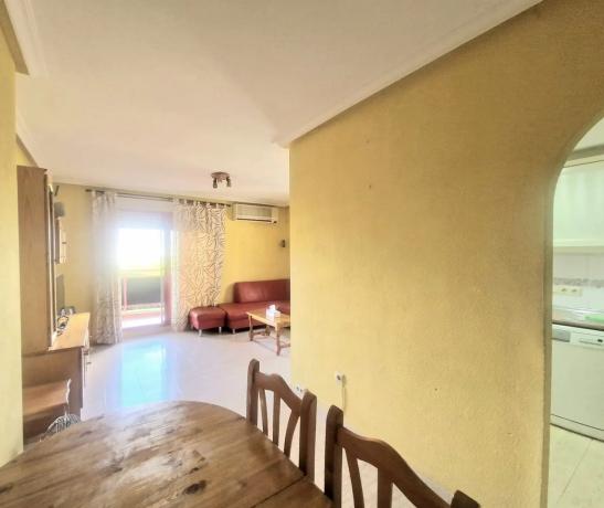 Piso en avenida Tellerola, 2