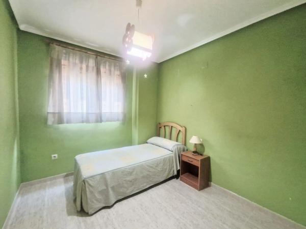 Piso en avenida Tellerola, 2