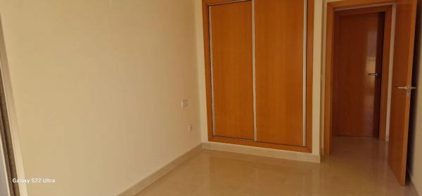 Piso en avenida Mestral