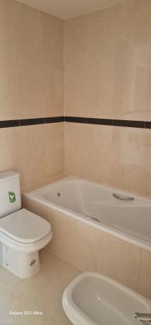 Piso en avenida Mestral