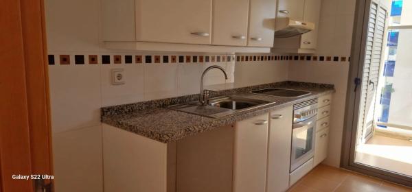 Piso en avenida Mestral