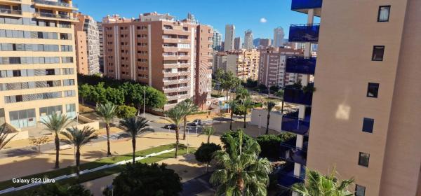 Piso en avenida Mestral