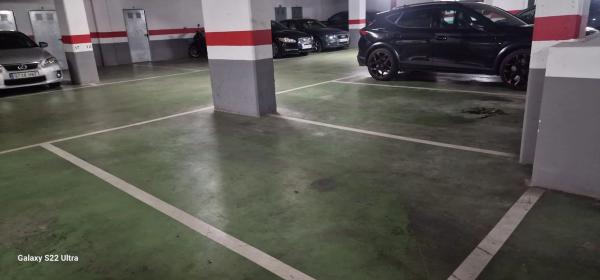 Piso en avenida Mestral