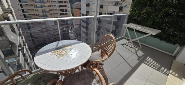 Piso en calle Gregal