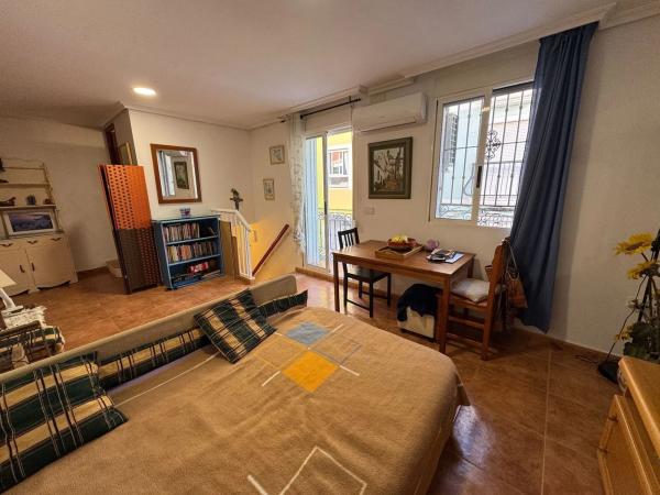 Piso en calle Méndez Núñez, 56