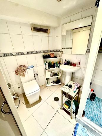 Estudio en calle Noruega, 12