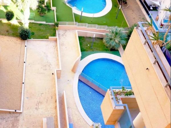 Piso en Barrio Las Azaleas - Alkadir