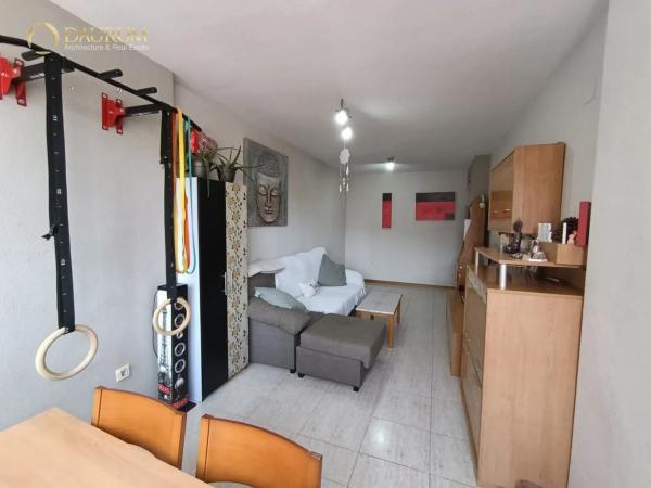 Piso en calle Gregal