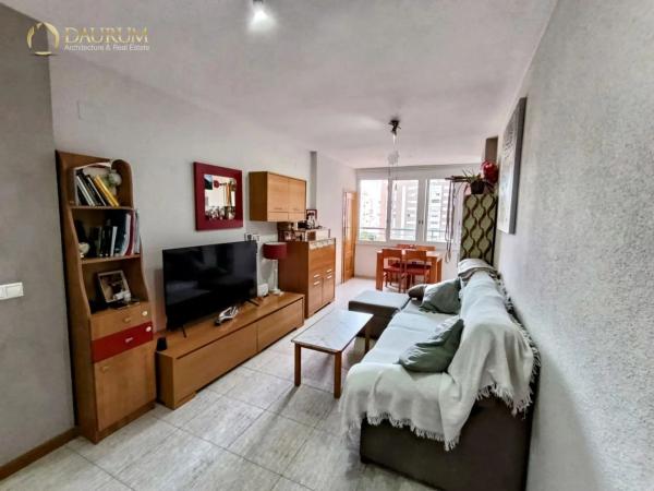 Piso en calle Gregal