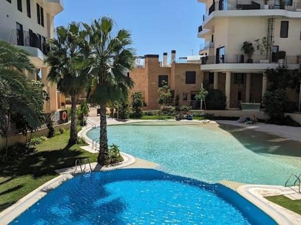 Piso en paseo del Emperador Nerón