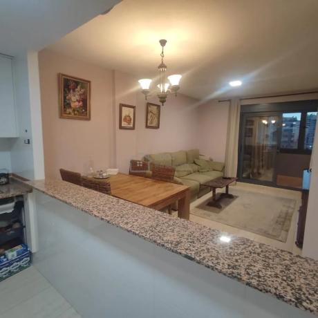 Piso en avenida Mestral