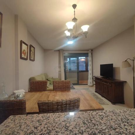 Piso en avenida Mestral